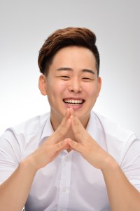 표2_작가님 프로필 사진